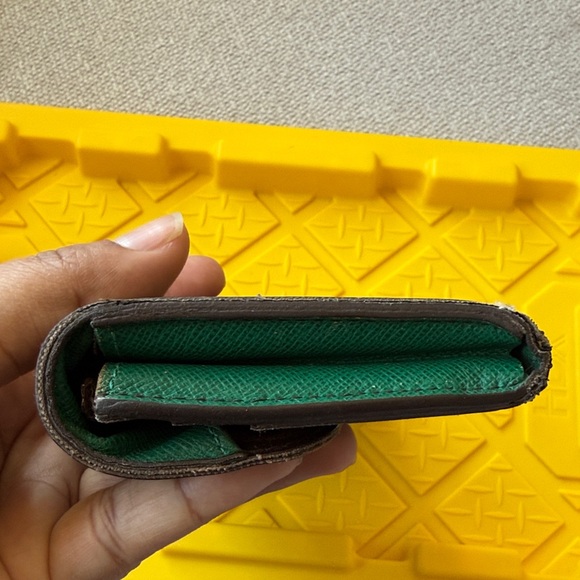 Louis Vuitton Emilie Monogram Wallet green - Picture 4 of 16